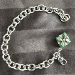 Tiffany & Co bracelet with dust bags bag.